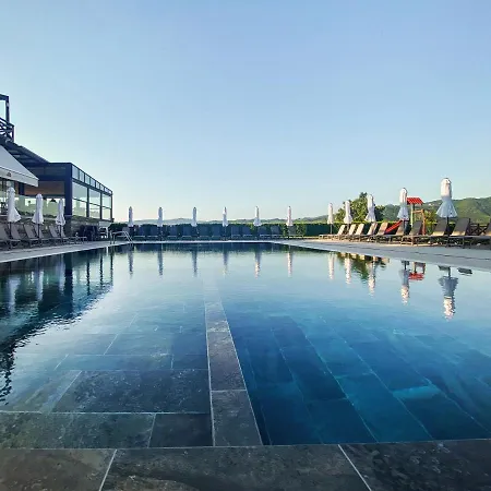 Здравен курорт Rocca Главатарци