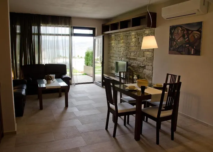 Rocca Resort Glavatartsi