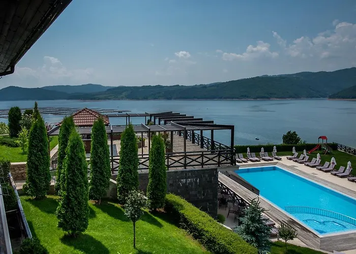 Rocca Resort Glavatartsi